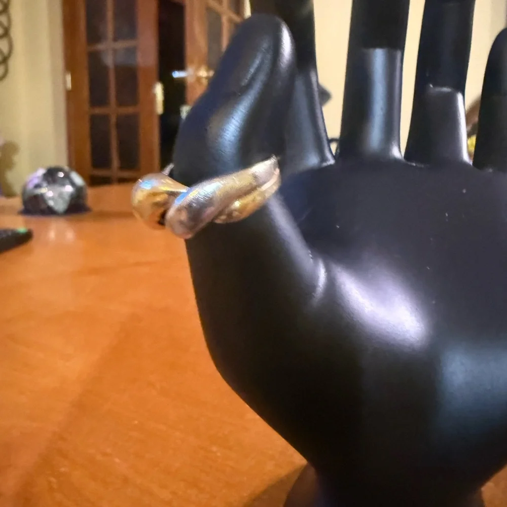 Gold Twisted Knot Ring - Picture 7 of 13